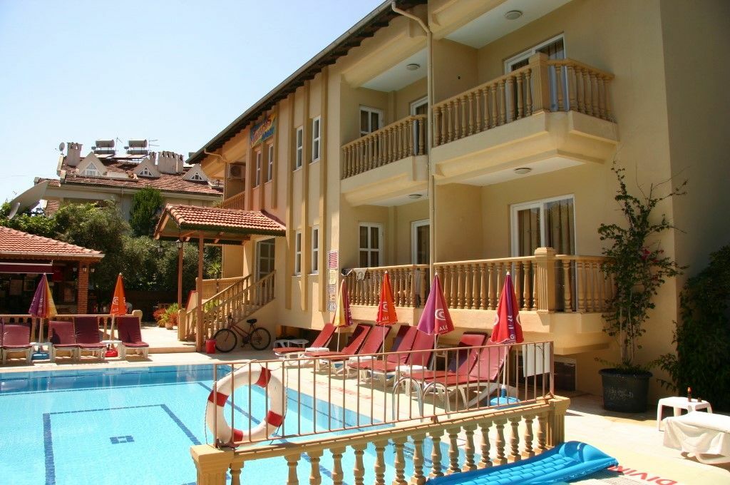 Hibiscus Apartments Мармарис Экстерьер фото